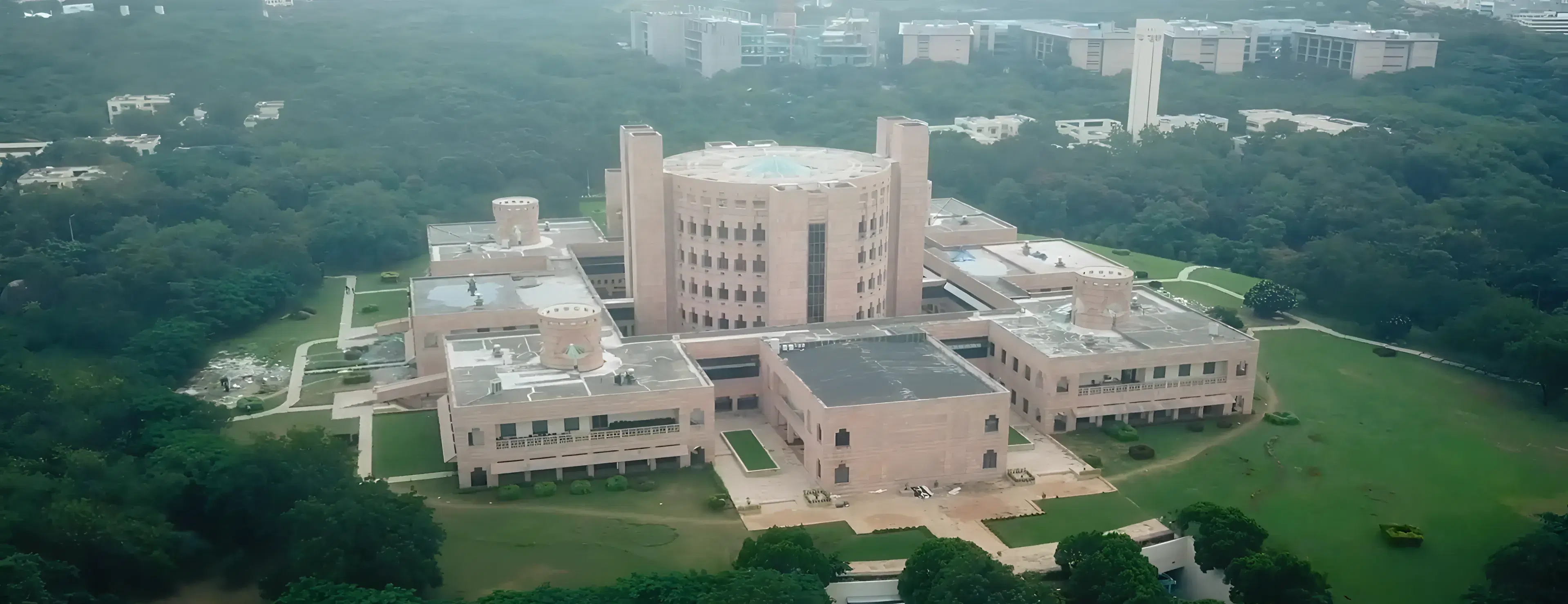 ISB Hyderabad academic infrastructure photo 9